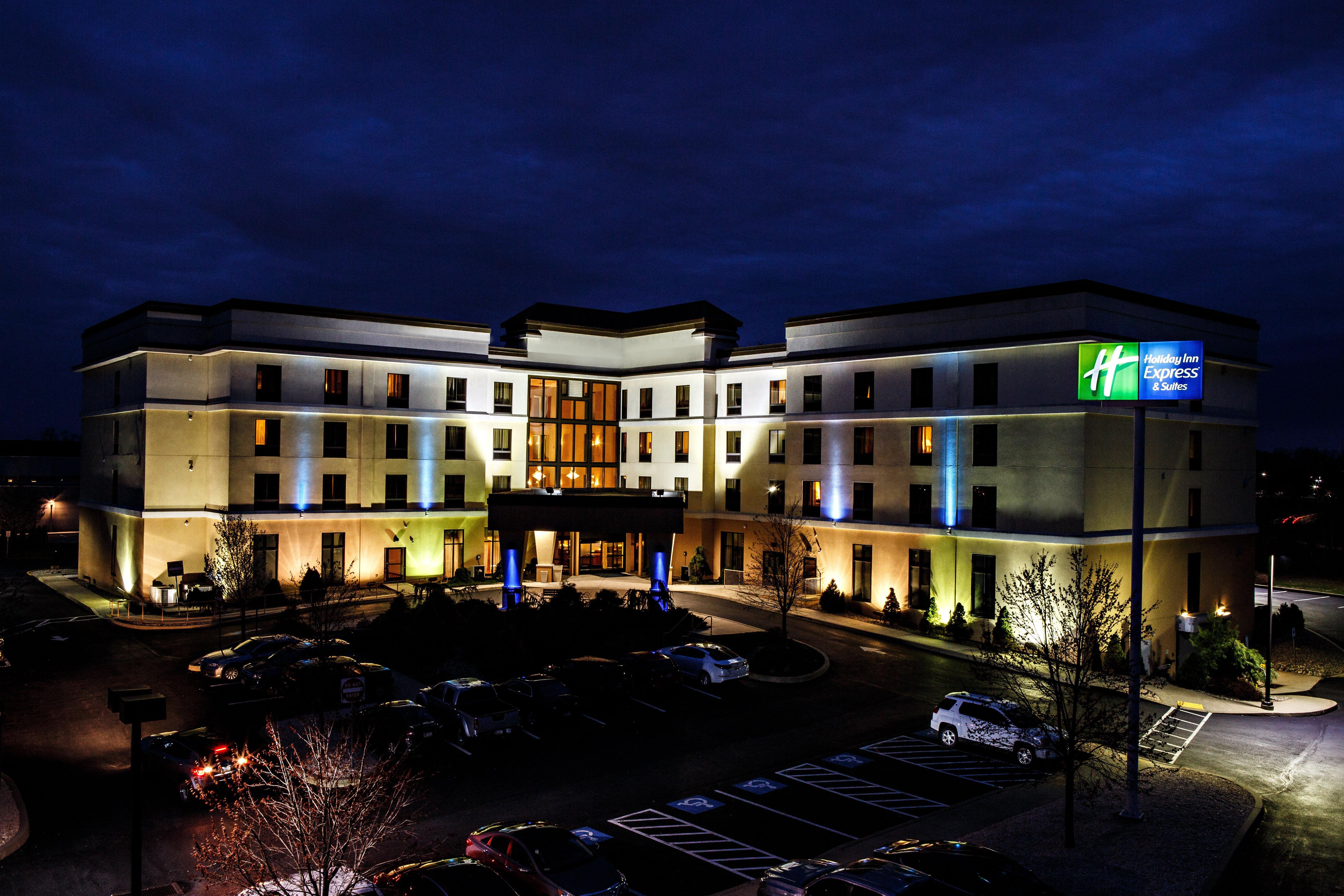 Holiday Inn Express & Suites Harrisburg West Mechanicsburg Extérieur photo