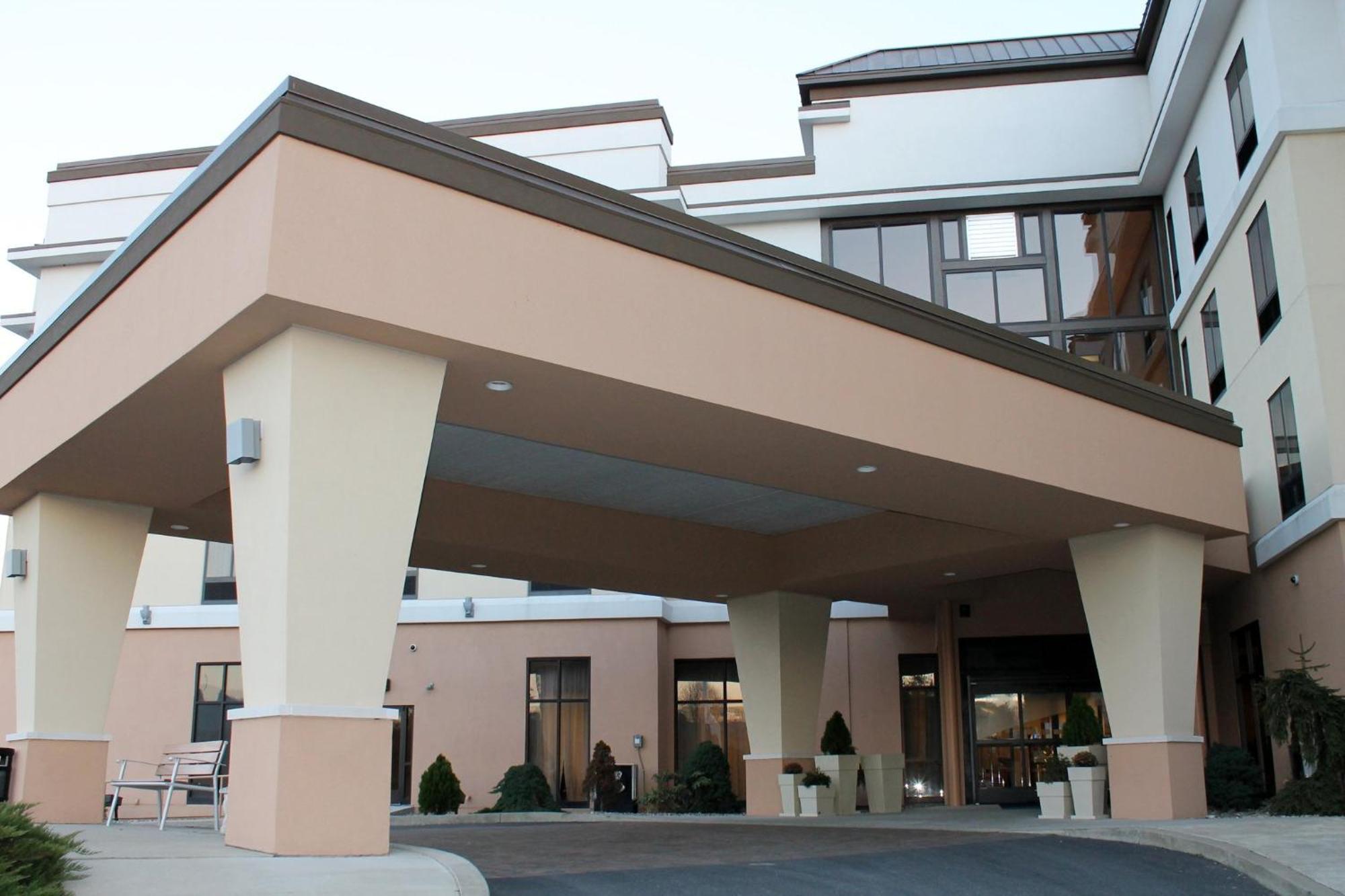 Holiday Inn Express & Suites Harrisburg West Mechanicsburg Extérieur photo