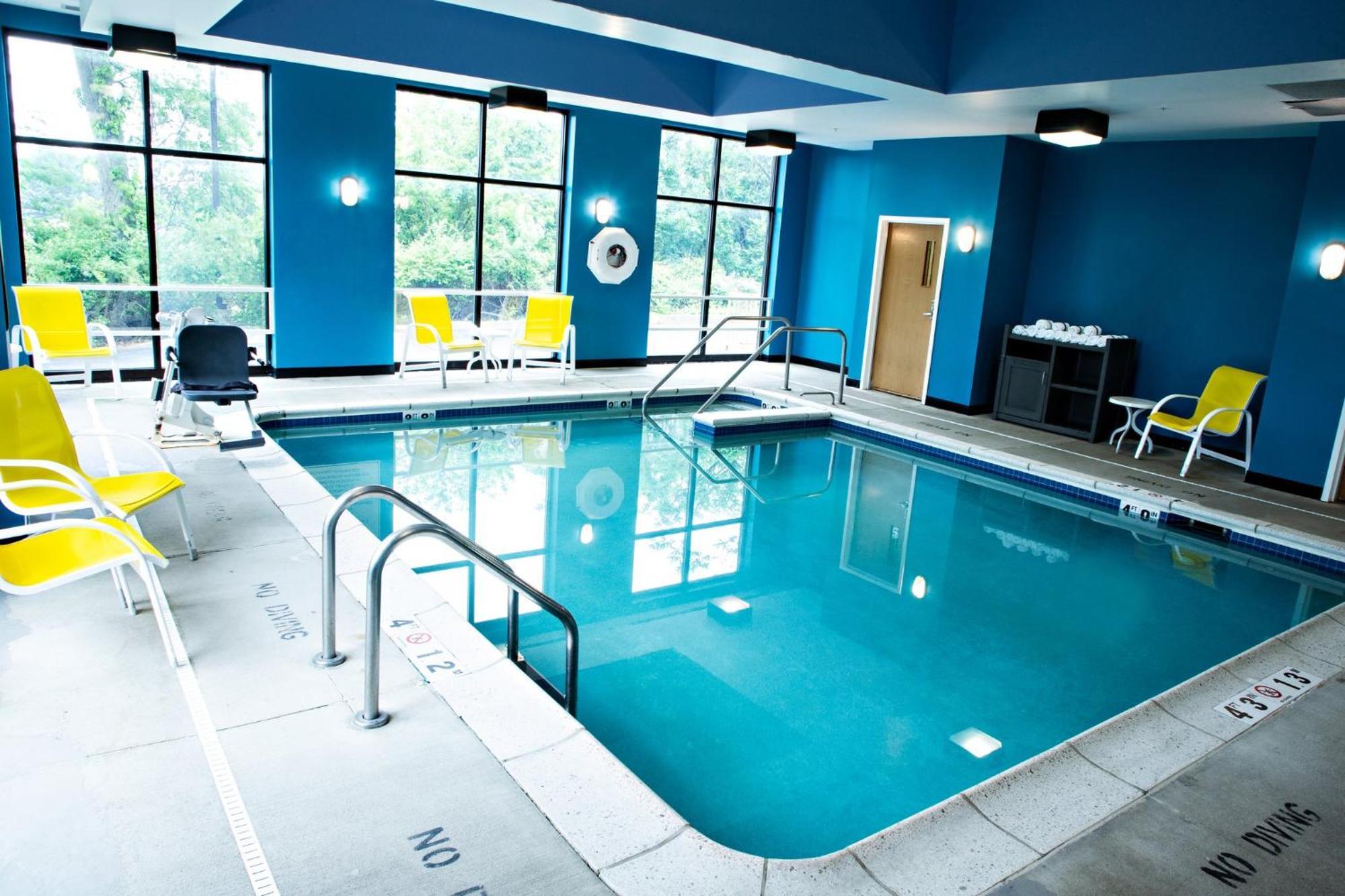 Holiday Inn Express & Suites Harrisburg West Mechanicsburg Extérieur photo