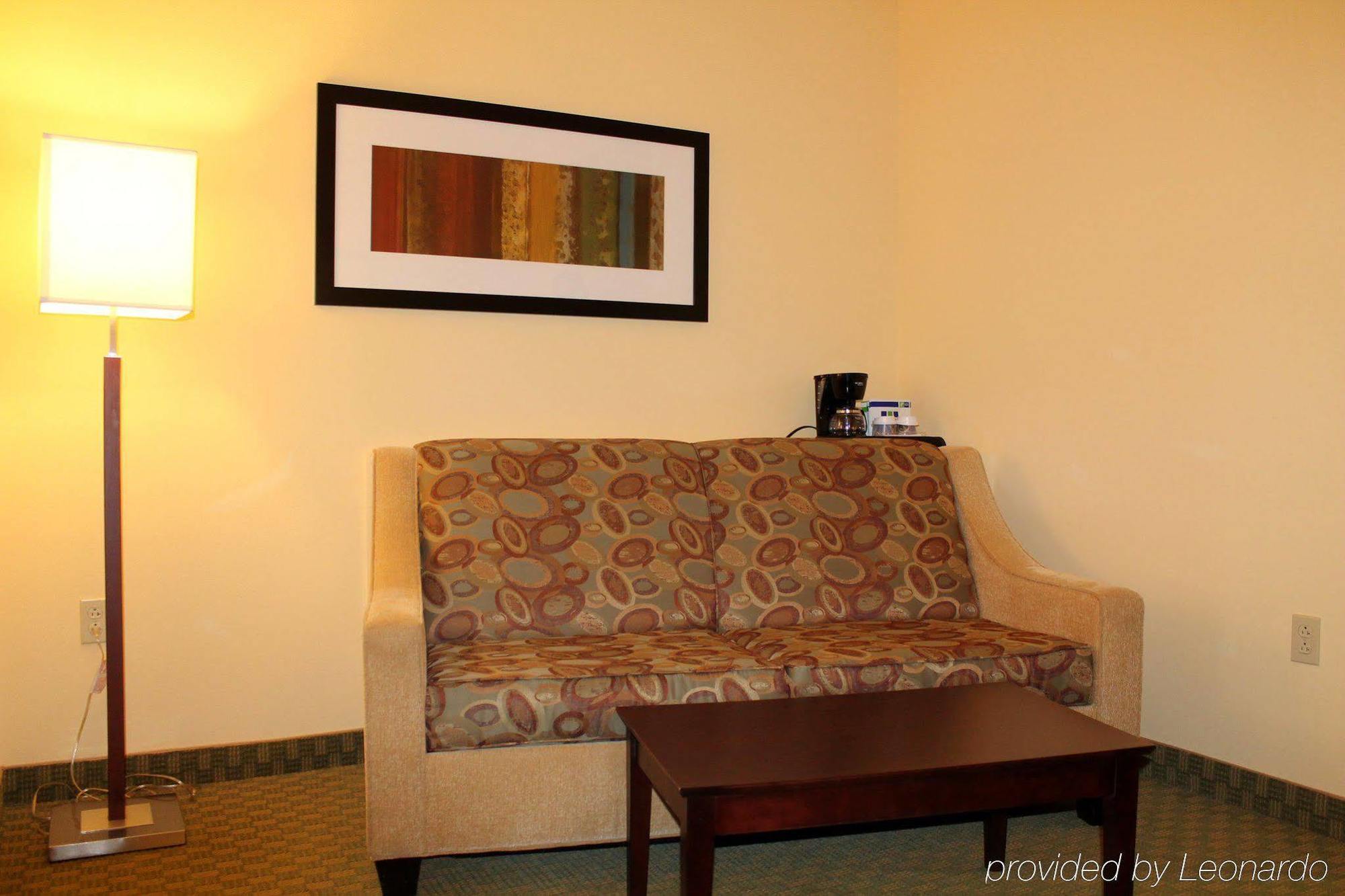 Holiday Inn Express & Suites Harrisburg West Mechanicsburg Extérieur photo